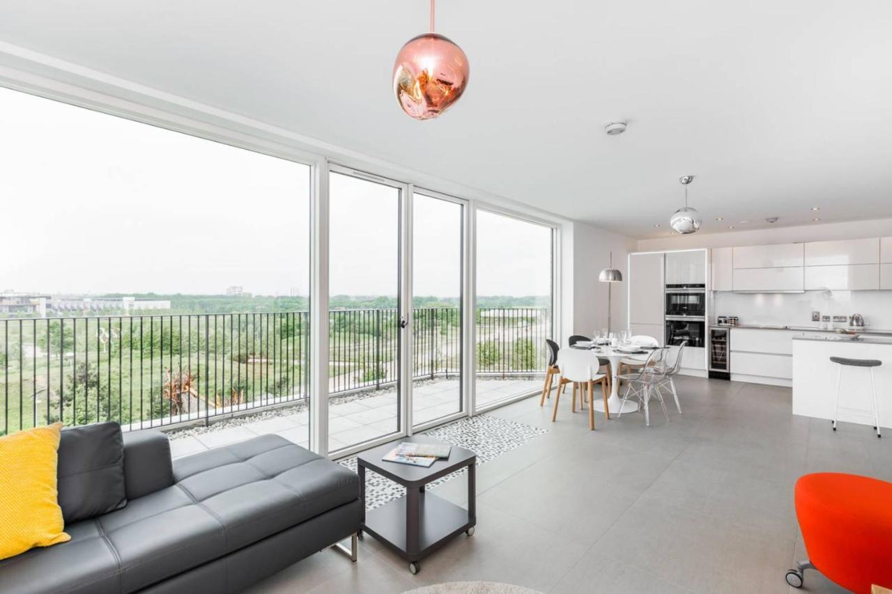 Panoramic Park And City Penthouses Retreat ลอนดอน ภายนอก รูปภาพ