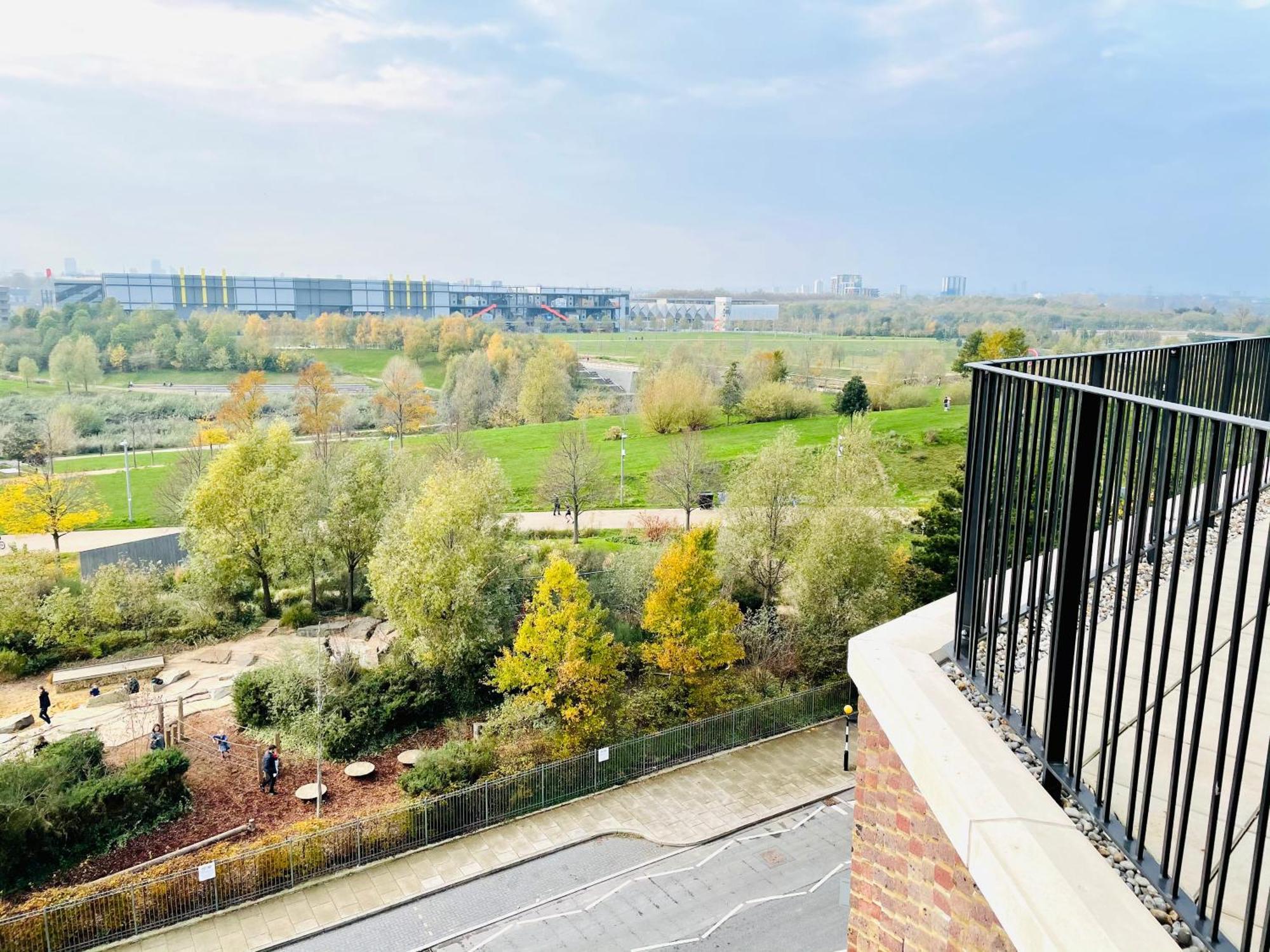 Panoramic Park And City Penthouses Retreat ลอนดอน ห้อง รูปภาพ